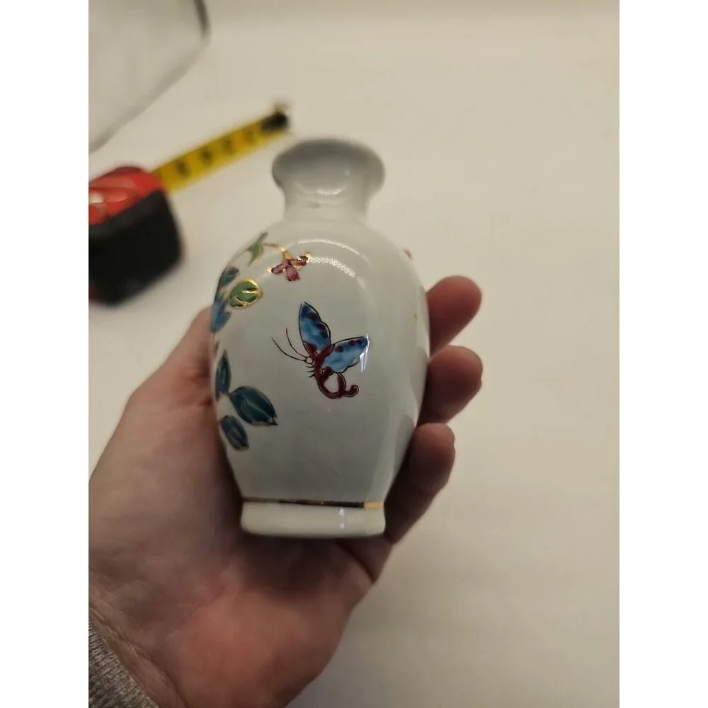 VINTAGE Mini Chinoiserie‎ Bud Vase Floral Butterfly Hand Painted China RARE VTG
